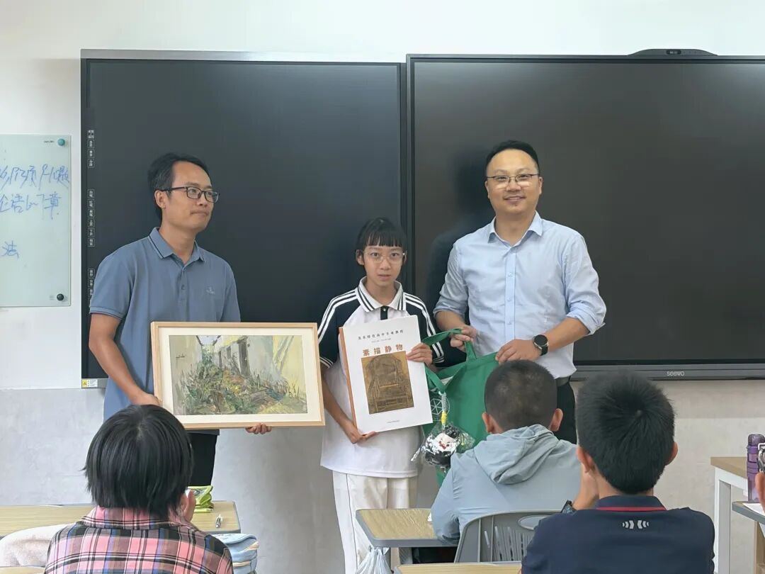 2100125416533463040.jpg 图片